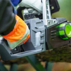 LUX 20V Kettingzaag Incl. 4.0Ah Accu + Lader -Tuingereedschap Verkoop 123 520